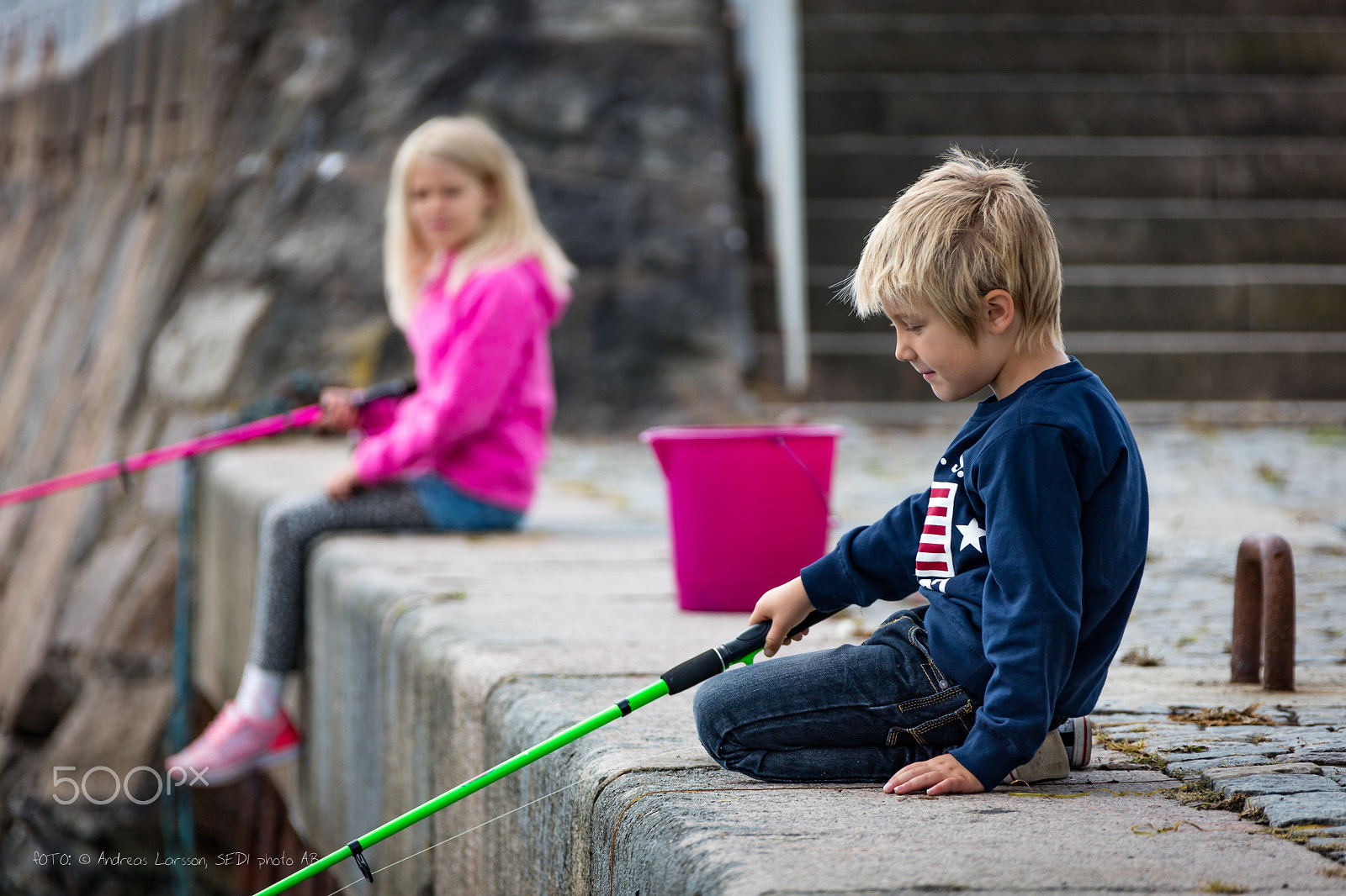 Canon EF 28-300mm F3.5-5.6L IS USM sample photo. Sister and brother fishing ii photography