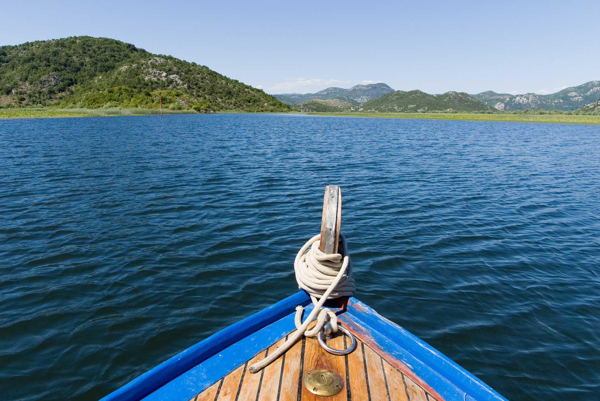 Pentax K100D sample photo. Cruising on skadar lake photography