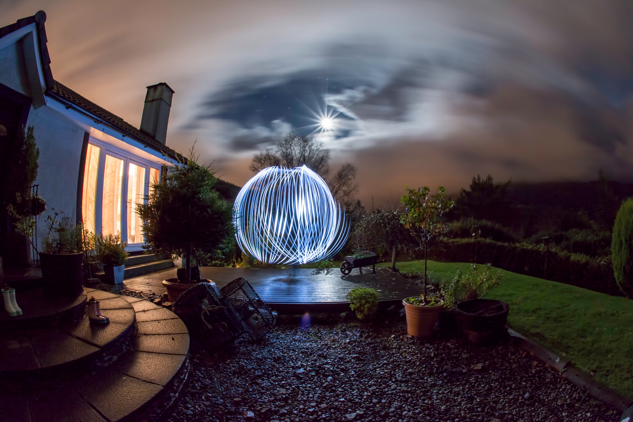 Nikon D7100 + Sigma 10mm F2.8 EX DC HSM Diagonal Fisheye sample photo. Bit of fun photography