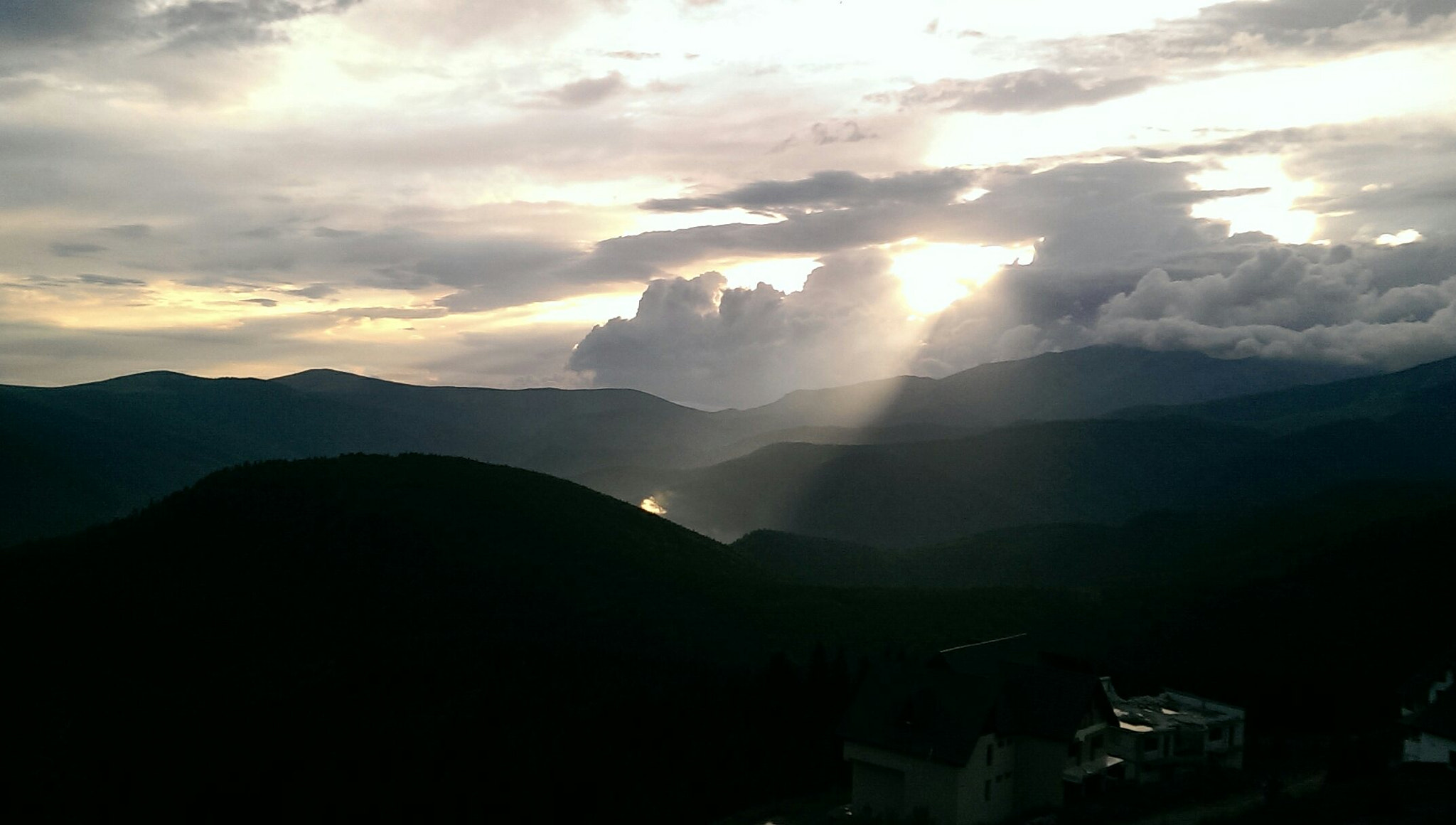 HTC ONE MINI sample photo. Sauron eye photography