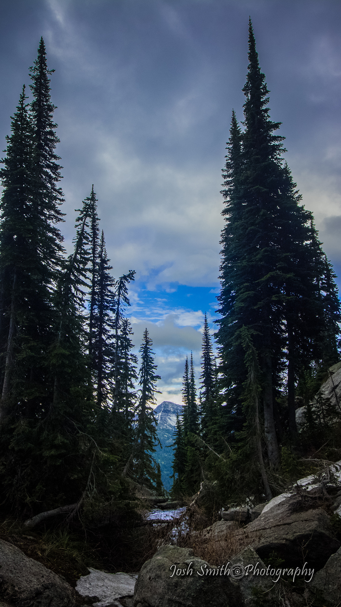 Canon EF-S 10-18mm F4.5–5.6 IS STM sample photo. Pack river begins photography