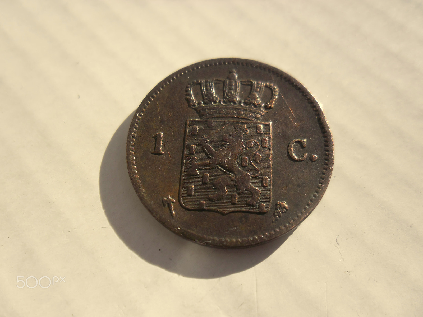 Samsung ES80/ ES81 sample photo. Antique coin photography