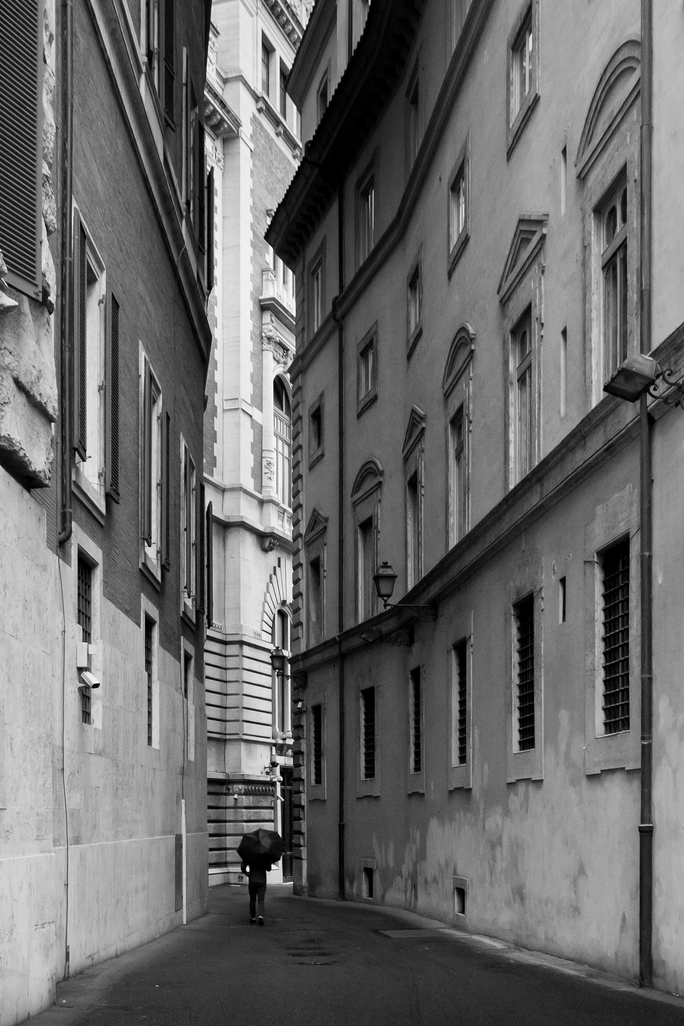 Canon EOS 40D sample photo. In the squeeze photography