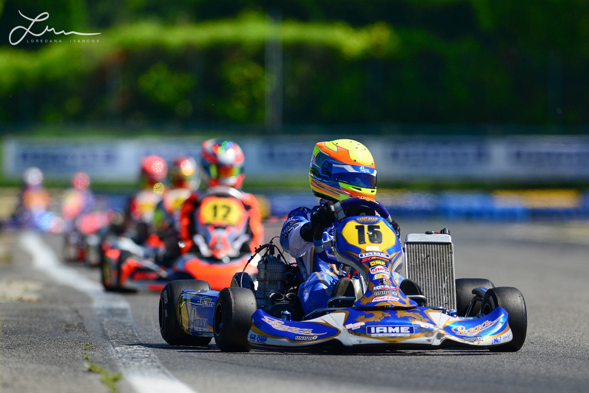 Nikon AF-S Nikkor 300mm F2.8G ED-IF VR sample photo. Karting photography