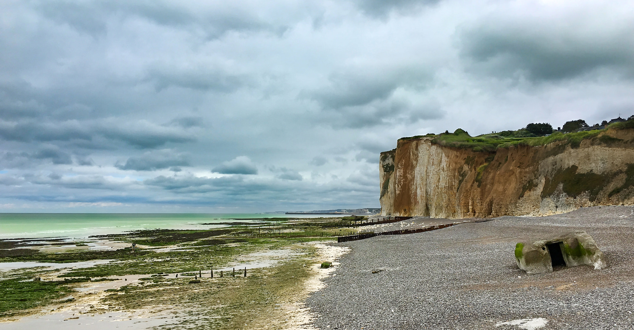 Jag.gr 645 PRO Mk III for Apple iPhone 6s sample photo. Falaise de pourville. photography