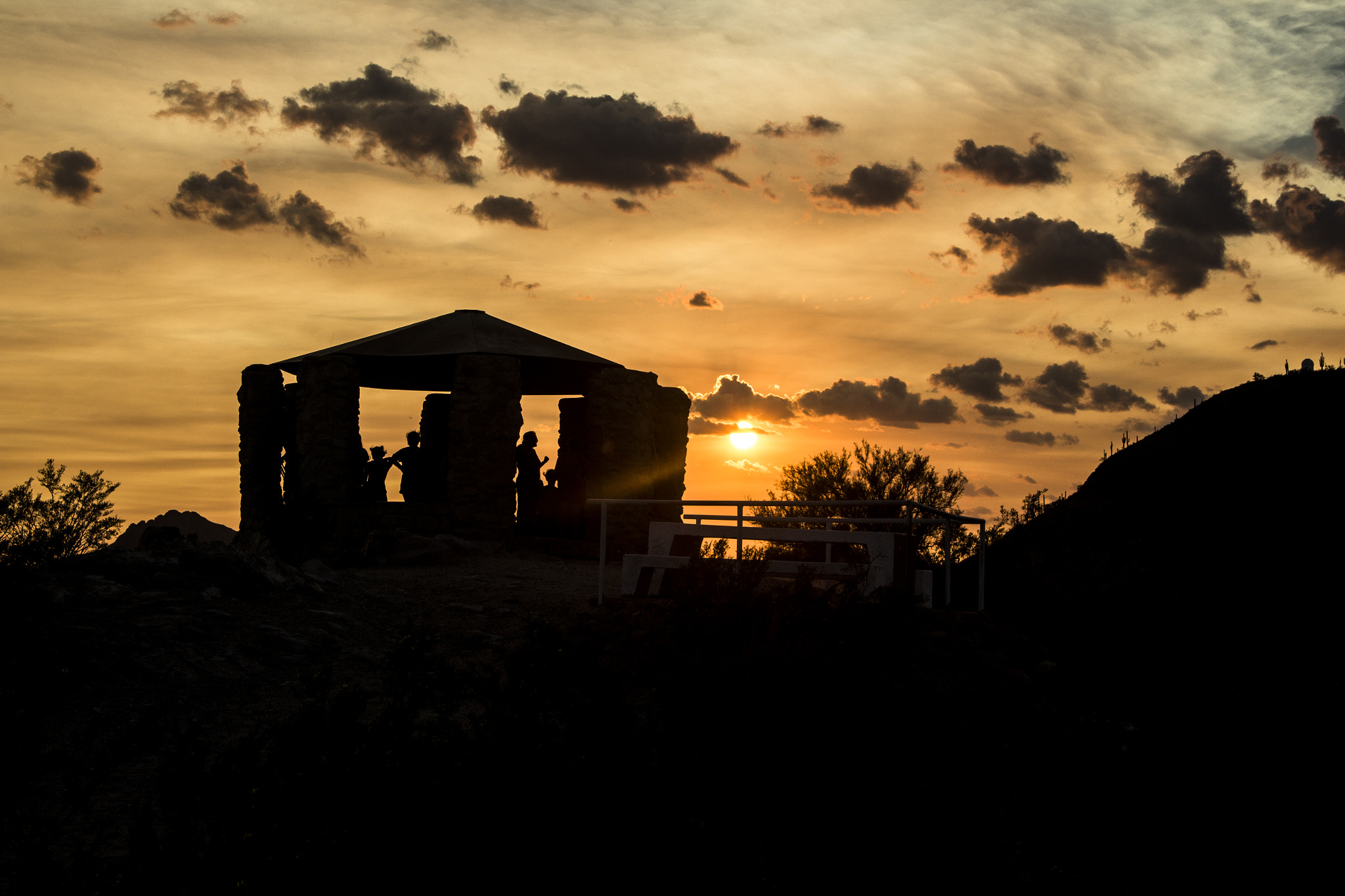 Canon EOS 650D (EOS Rebel T4i / EOS Kiss X6i) sample photo. Sunset on a moutain photography