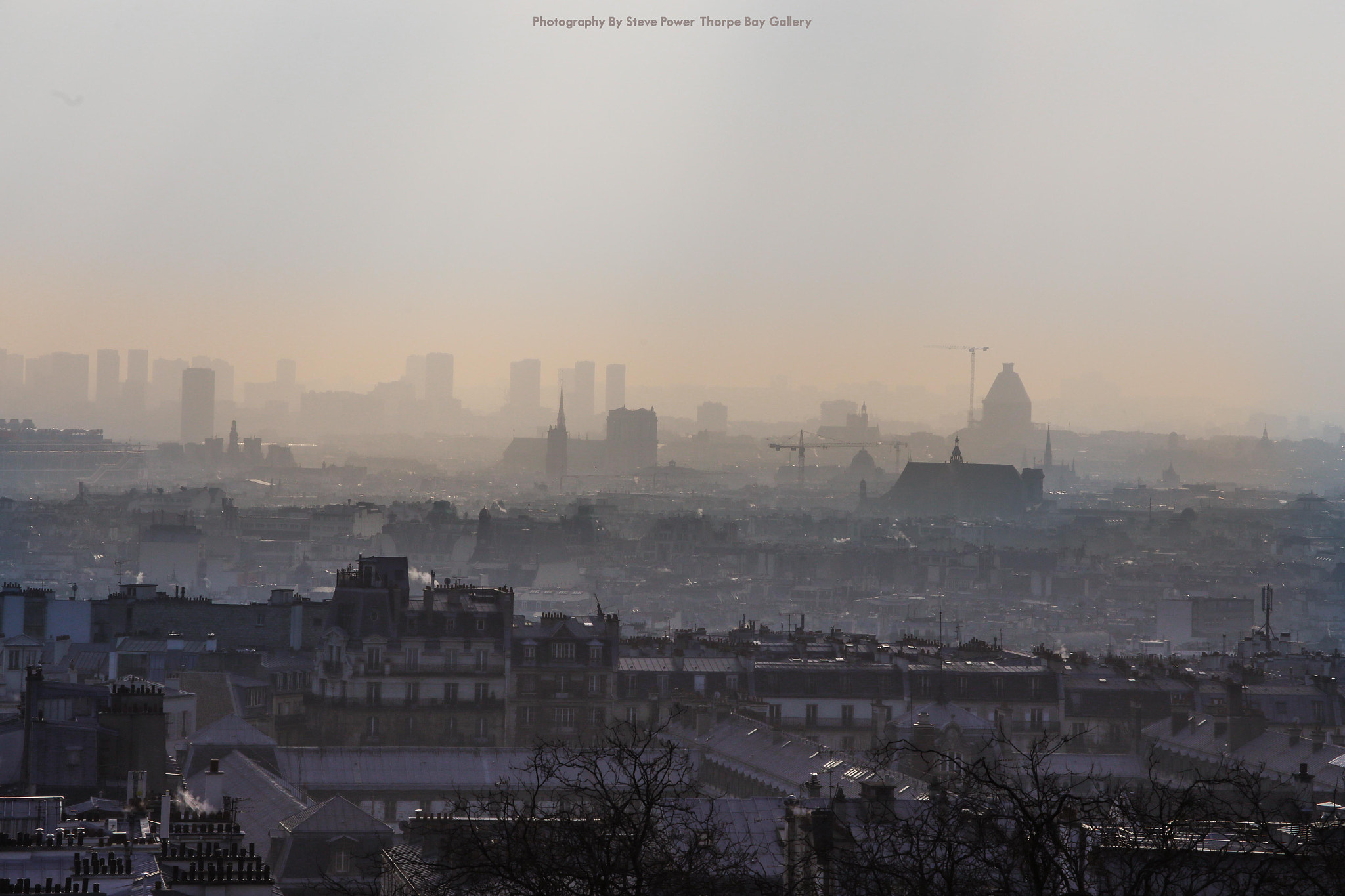 Canon EF 55-200mm f/4.5-5.6 sample photo. Paris at dawn photography