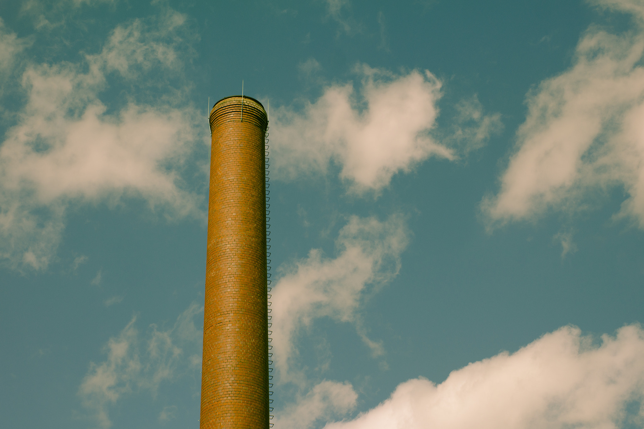 Samsung NX300 + Samsung NX 45mm F1.8 sample photo. Smokestack/rapunzel photography