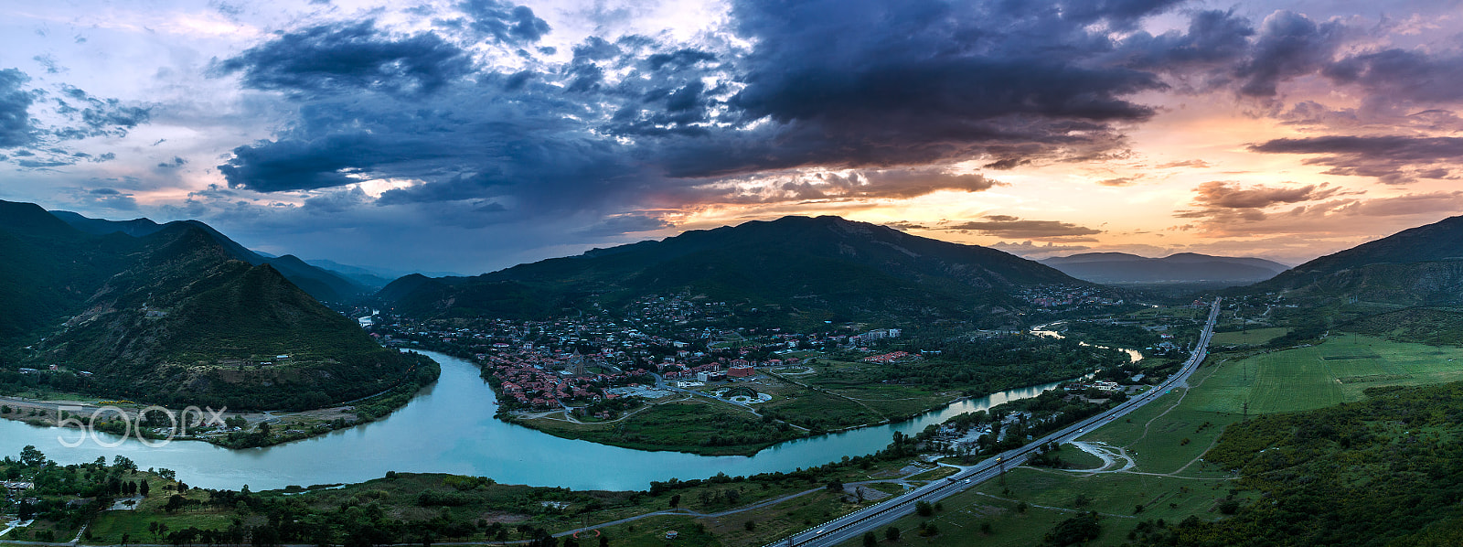 Sony SLT-A77 sample photo. Слияния Арагви и Куры photography