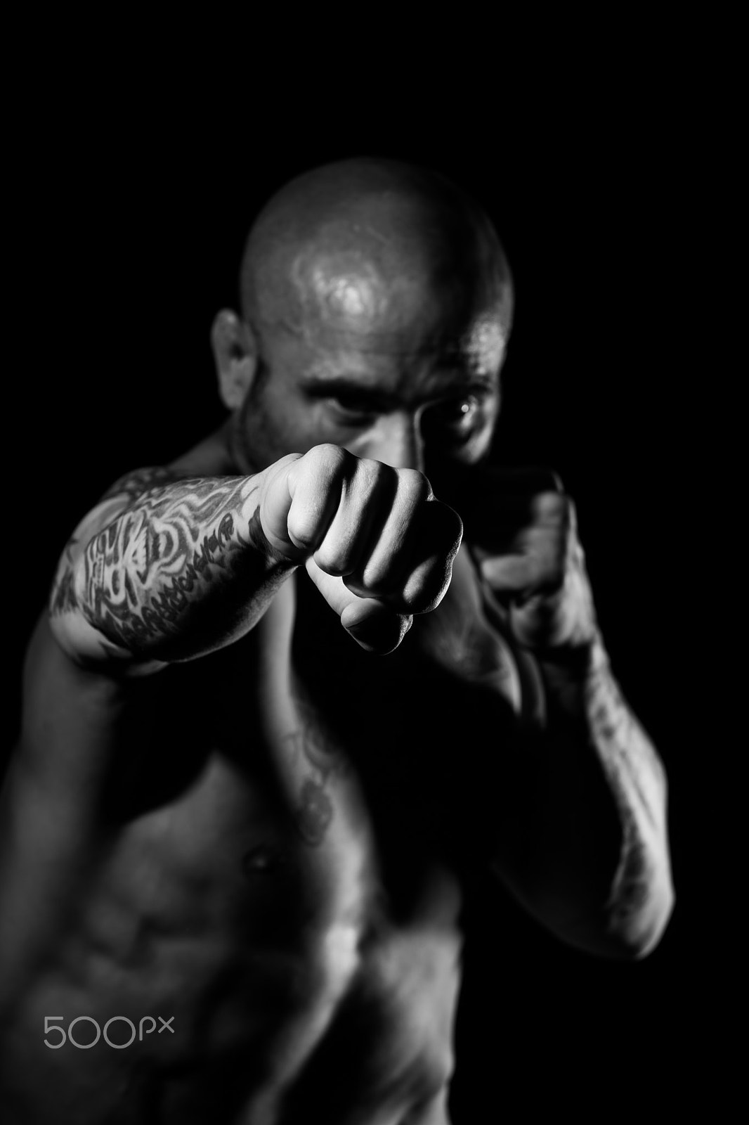 Sony 70-200mm F2.8 G SSM II sample photo. Jonathan lemke, regional pro mma fighter days prior to a bout photography