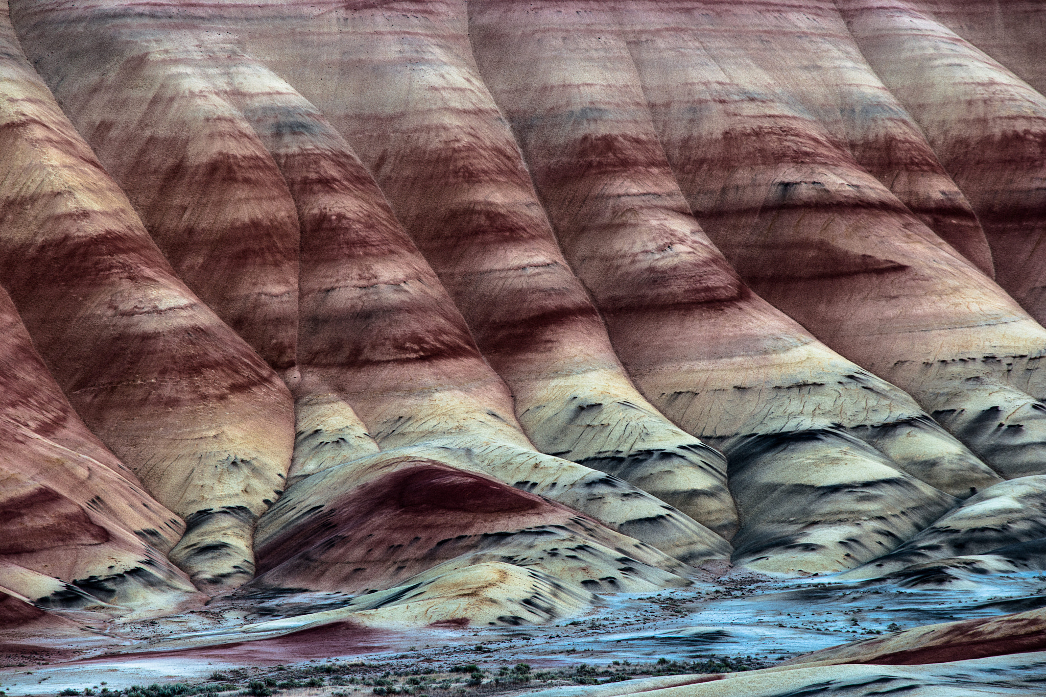 Samsung NX1 + Samsung NX 50-200mm F4-5.6 ED OIS sample photo. Painted hills closeup photography