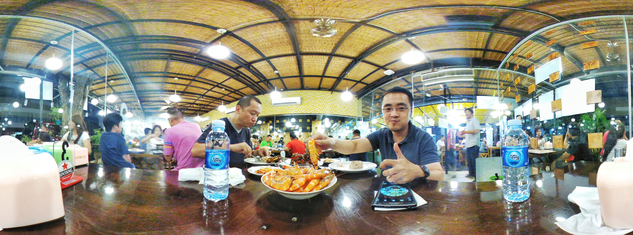 LG R105 sample photo. Cabe ijo seafood restaurant, muara karang, indonesia photography