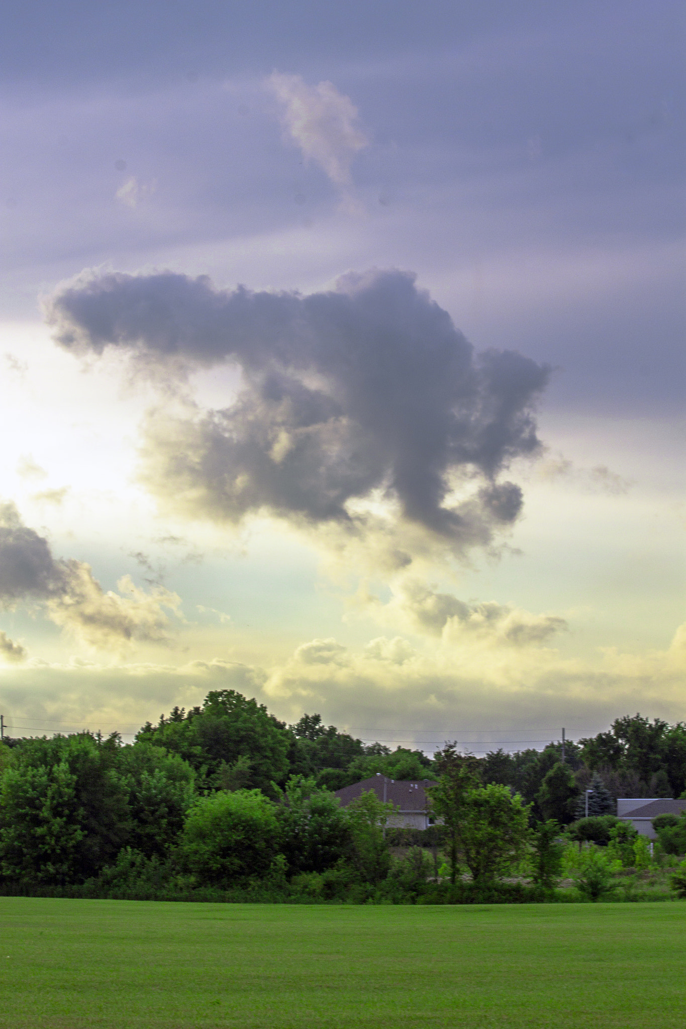 Canon EF 70-300mm F4-5.6 IS USM sample photo. Cloudy sunset photography