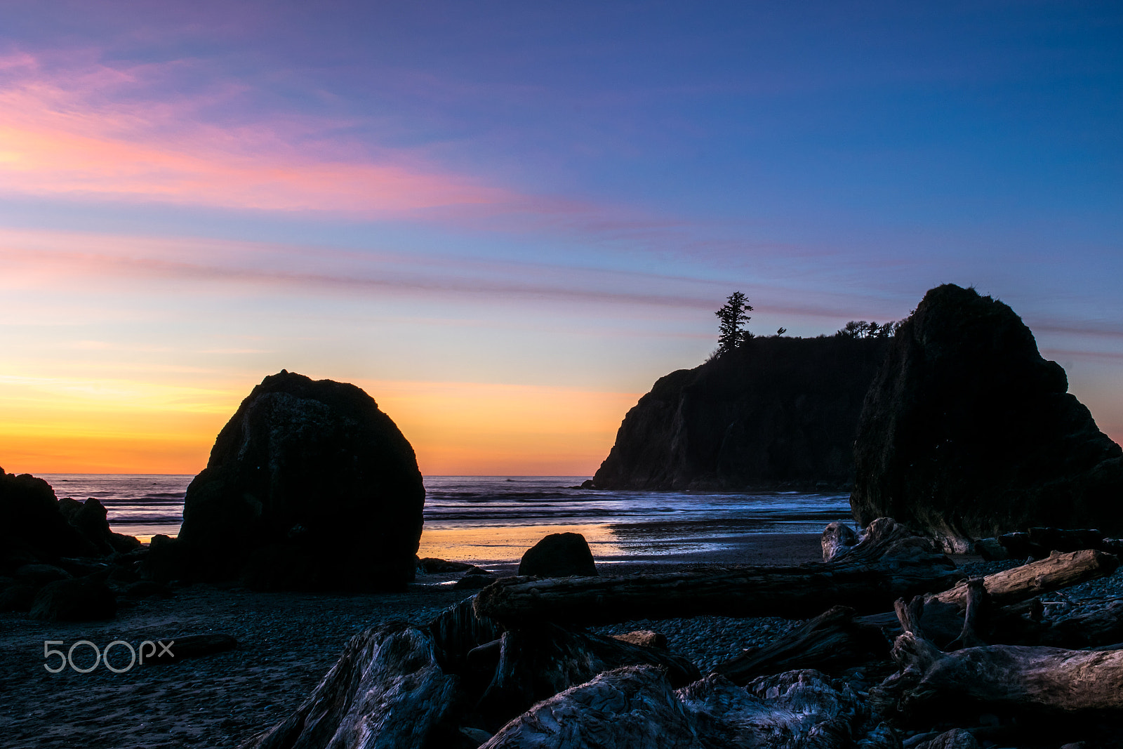 Samyang 12mm F2.8 ED AS NCS Fisheye sample photo. Sunset on ruby beach photography