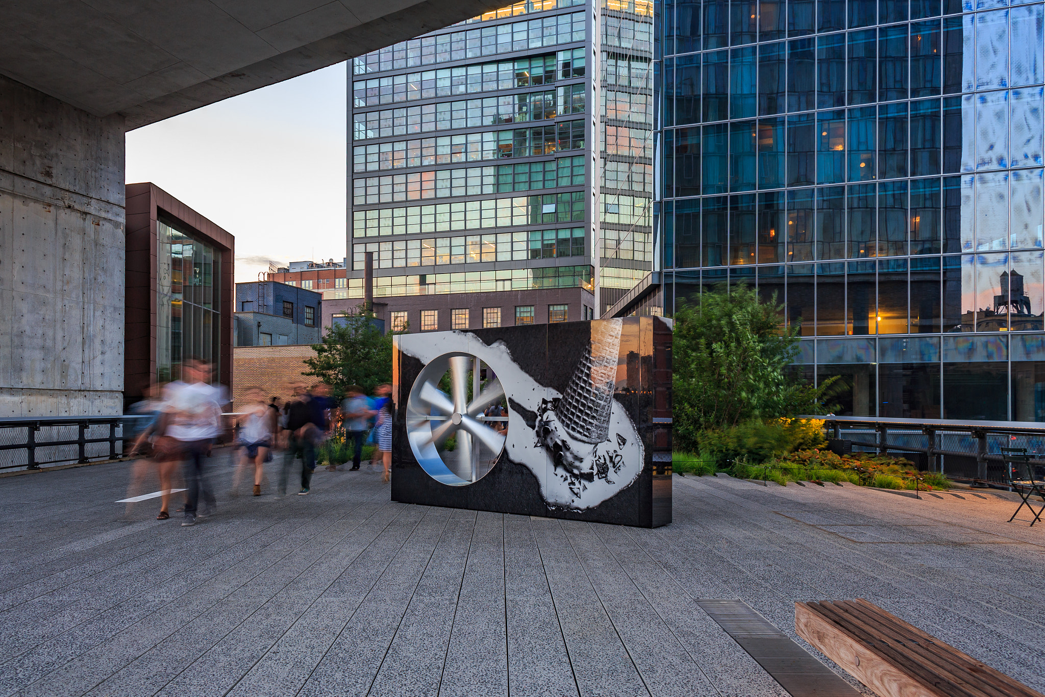 Canon EF 24mm f/1.4L sample photo. High line motion photography