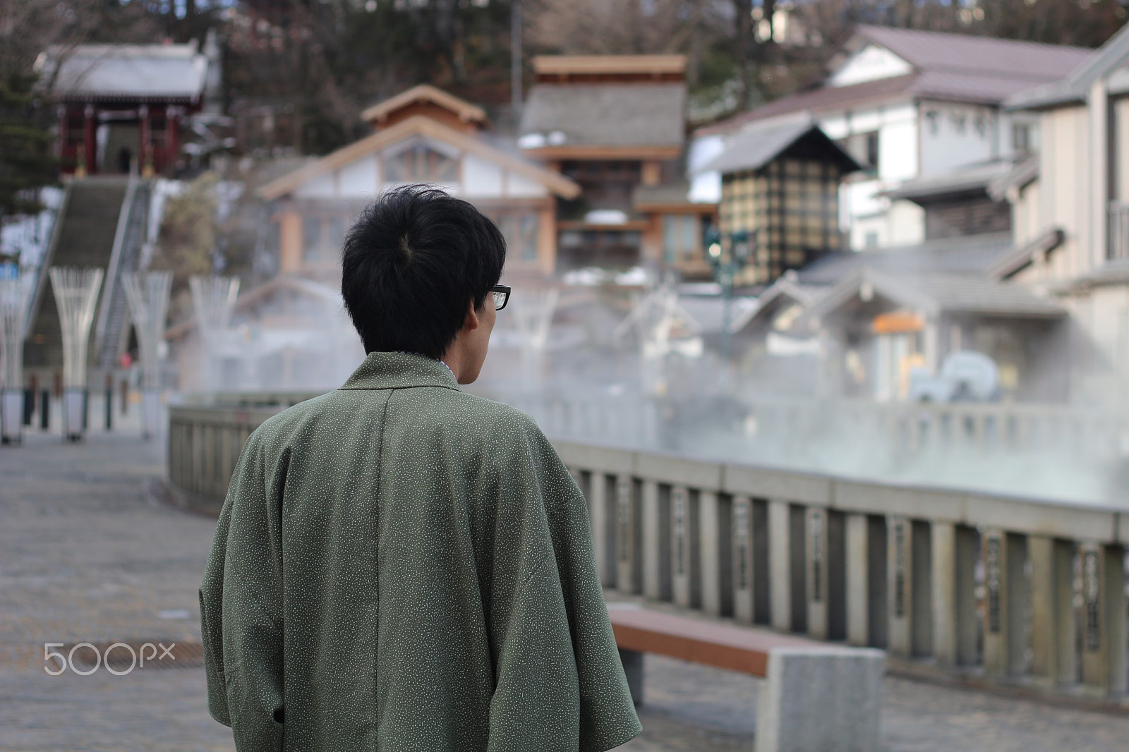 Canon EOS 100D (EOS Rebel SL1 / EOS Kiss X7) + Canon EF 50mm F1.8 II sample photo. Traditional boy photography