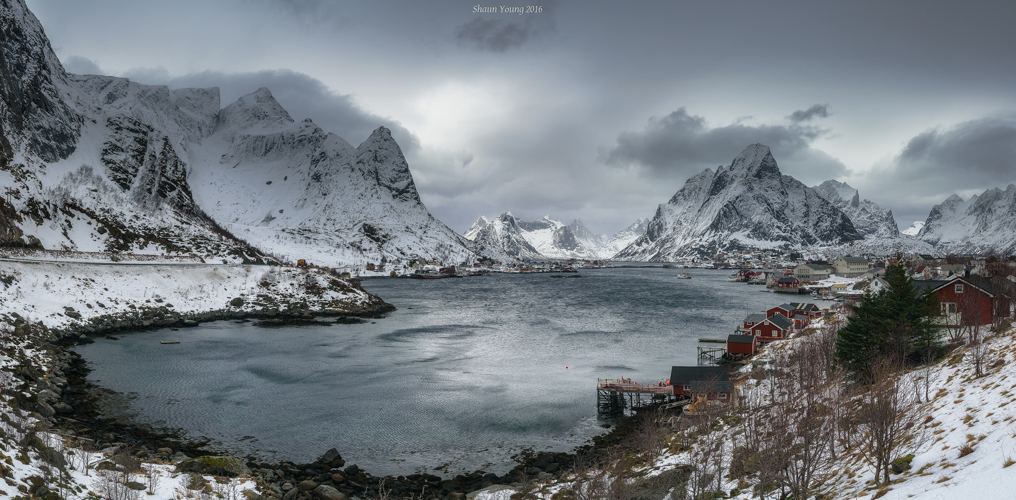 Sony a7R II + Canon EF 24-70mm F4L IS USM sample photo. Reine photography