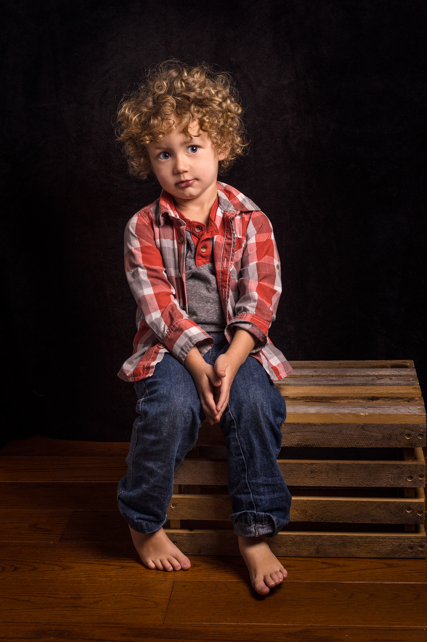 Pentax smc FA 43mm F1.9 Limited sample photo. Curls photography