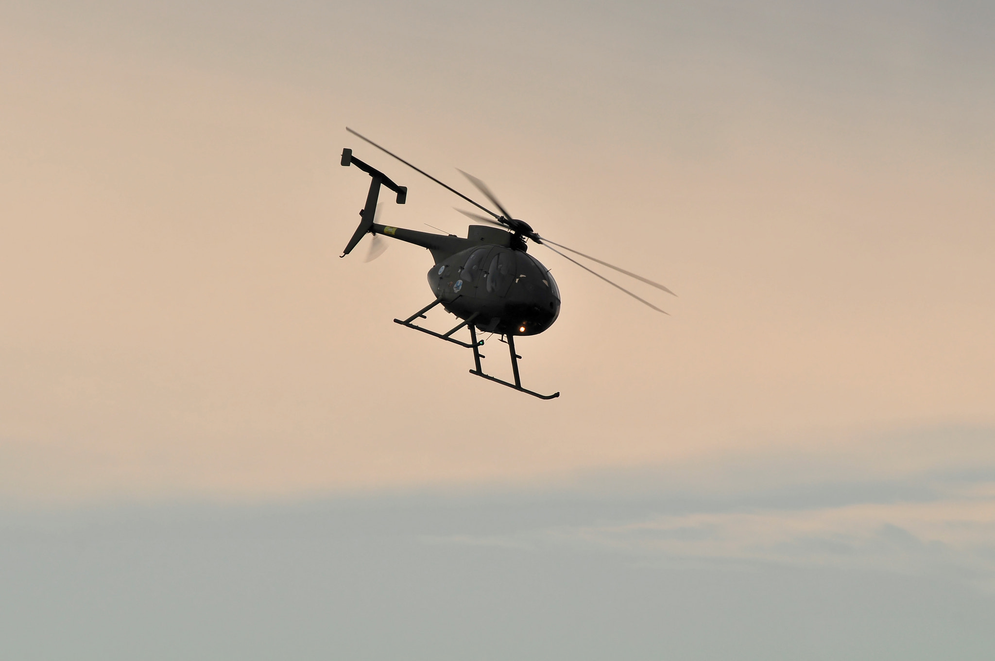 Nikon AF-S Nikkor 300mm F4D ED-IF sample photo. Finnish army hughes md 500 photography