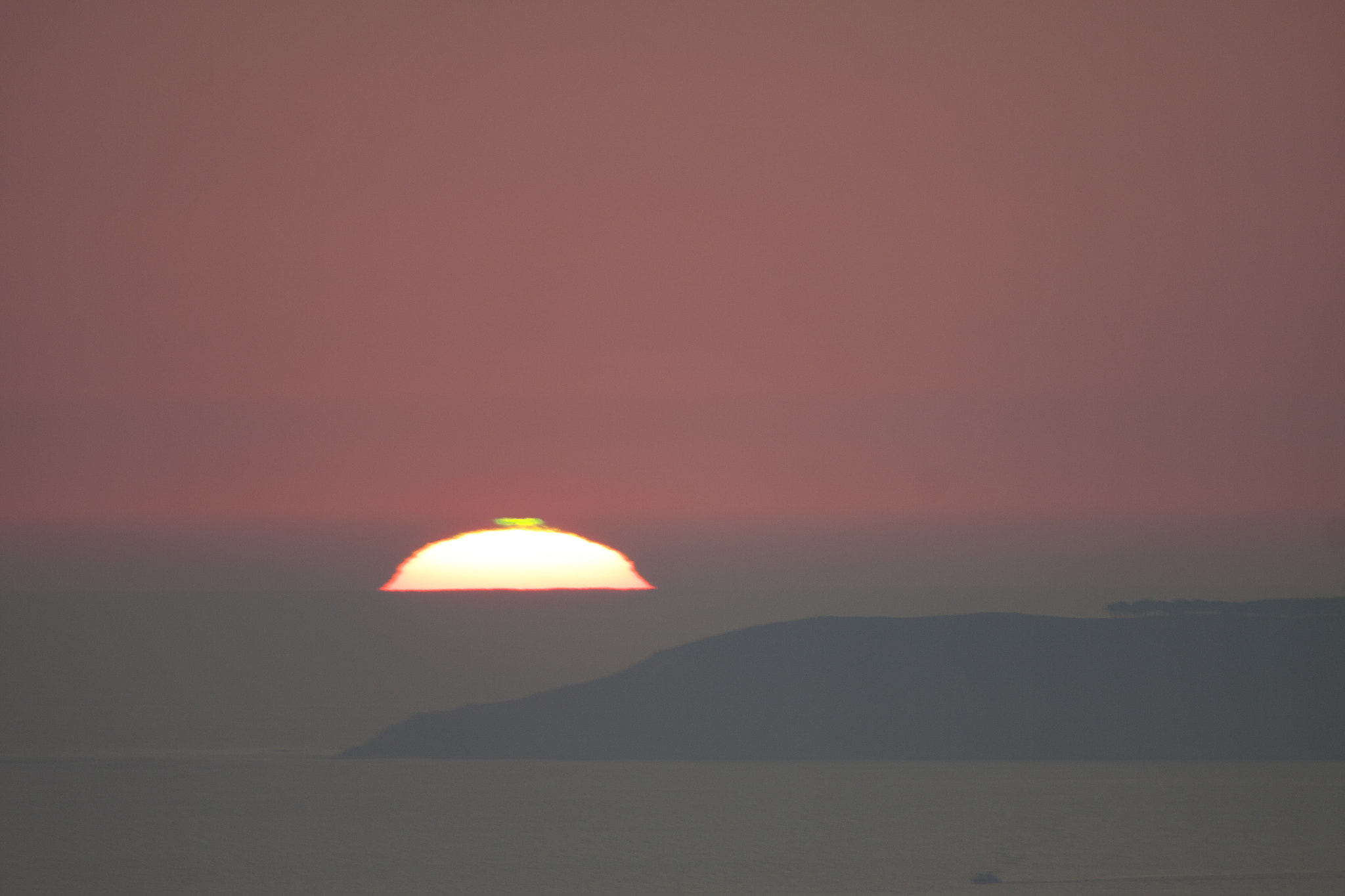 Tamron SP 150-600mm F5-6.3 Di VC USD sample photo. Green flash photography