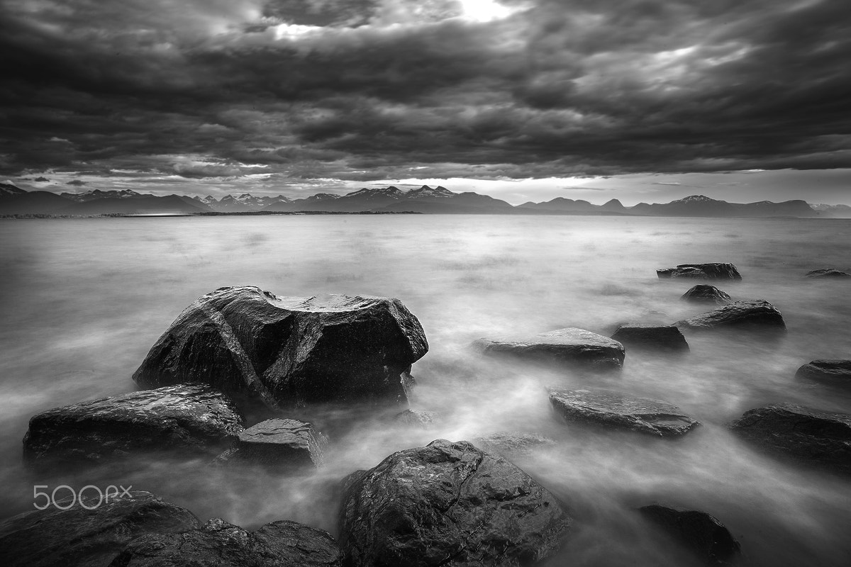 Tamron AF 19-35mm f/3.5-4.5 sample photo. Molde, norway. 2016. photography