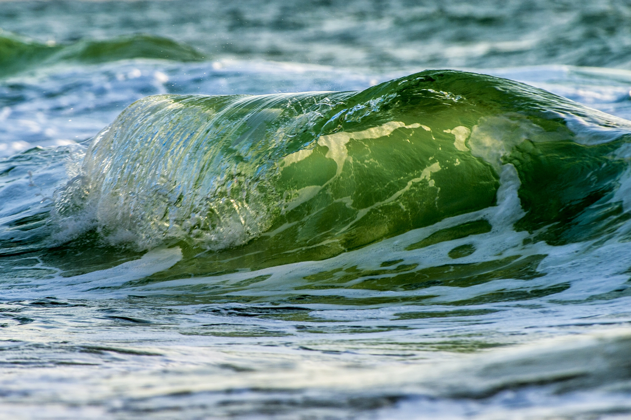 Nikon AF-S Nikkor 300mm F2.8G ED VR II sample photo. Wave photography