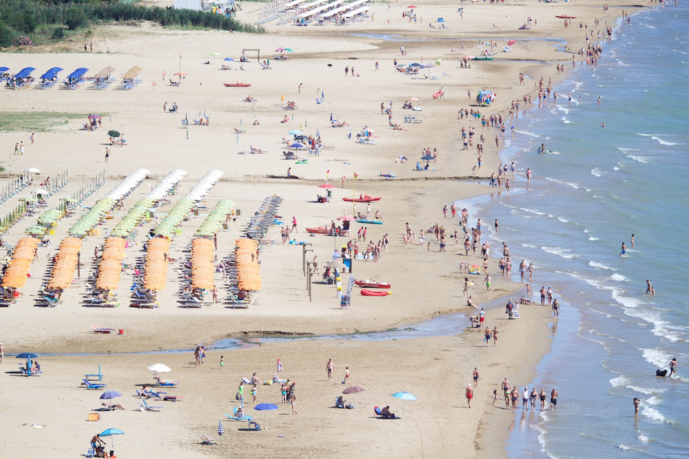 Canon EF 135mm F2L USM sample photo. Beach photography