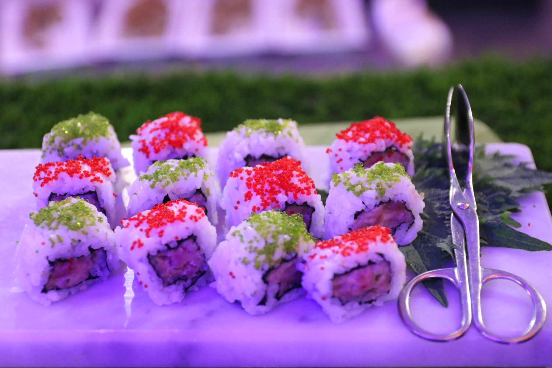 Canon EOS 760D (EOS Rebel T6s / EOS 8000D) + Canon 17-50mm sample photo. Sushi photography