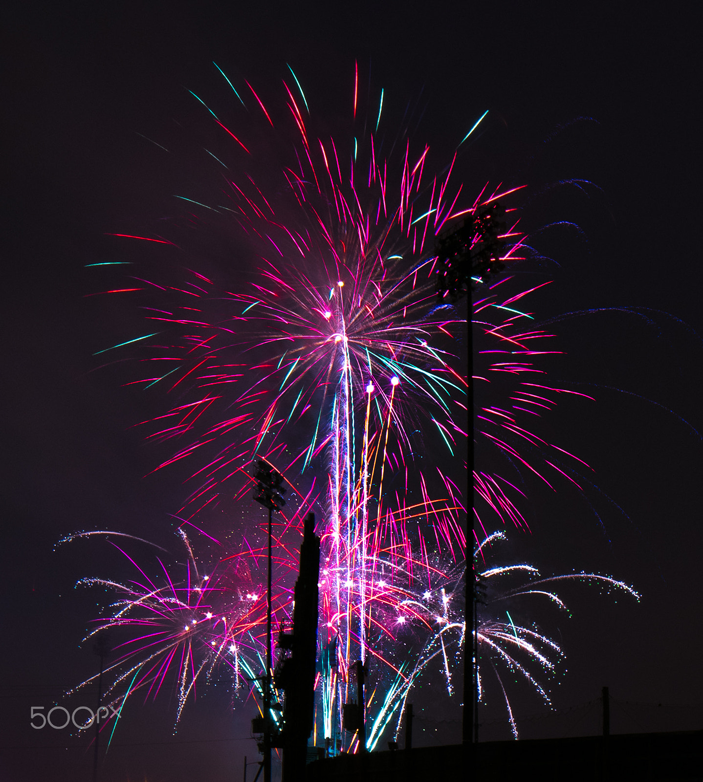 Samyang 14mm F2.8 ED AS IF UMC sample photo. Fireworks photography