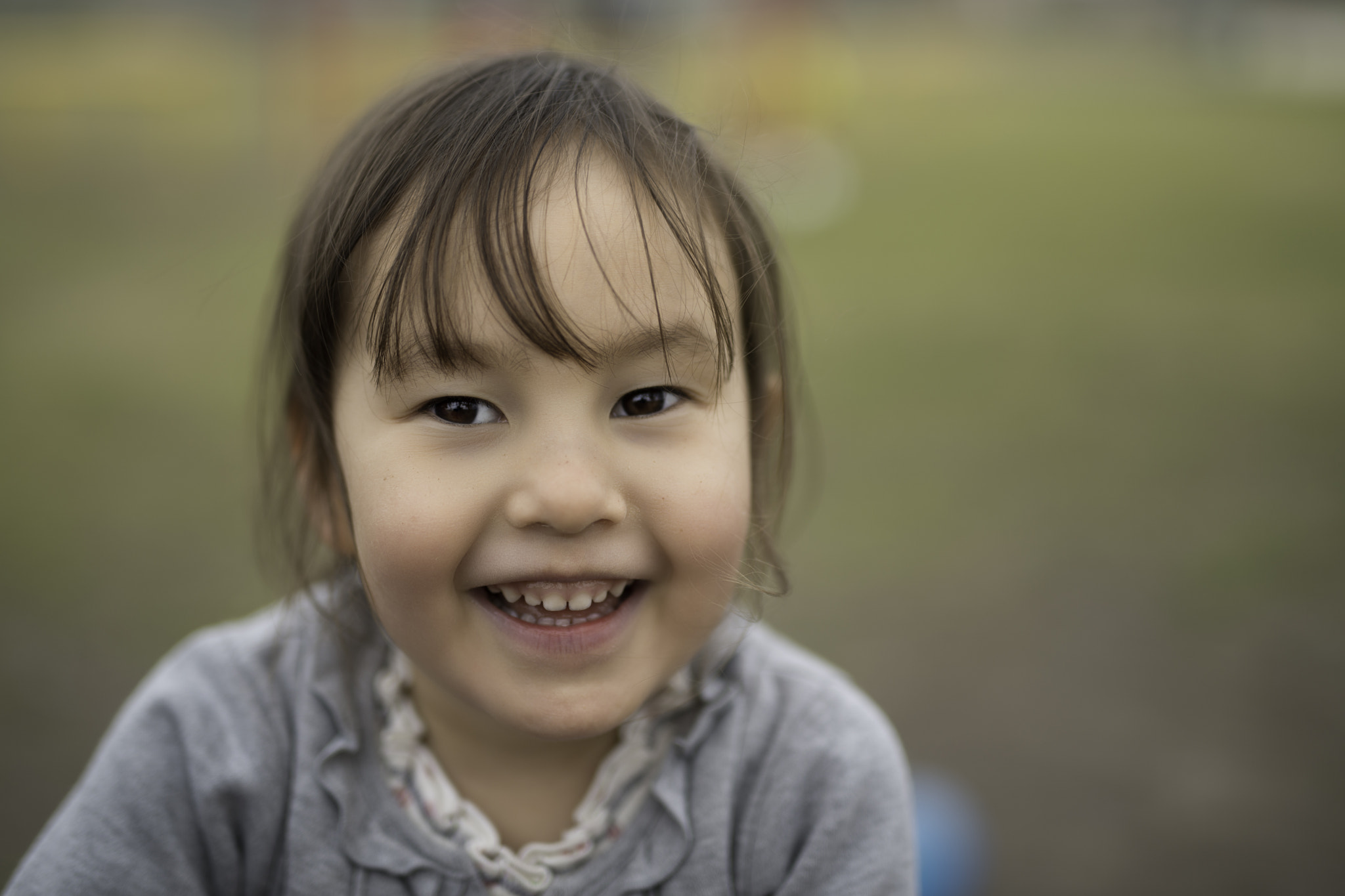 Nikon D800E + Sigma 50mm F1.4 DG HSM Art sample photo. Smile photography