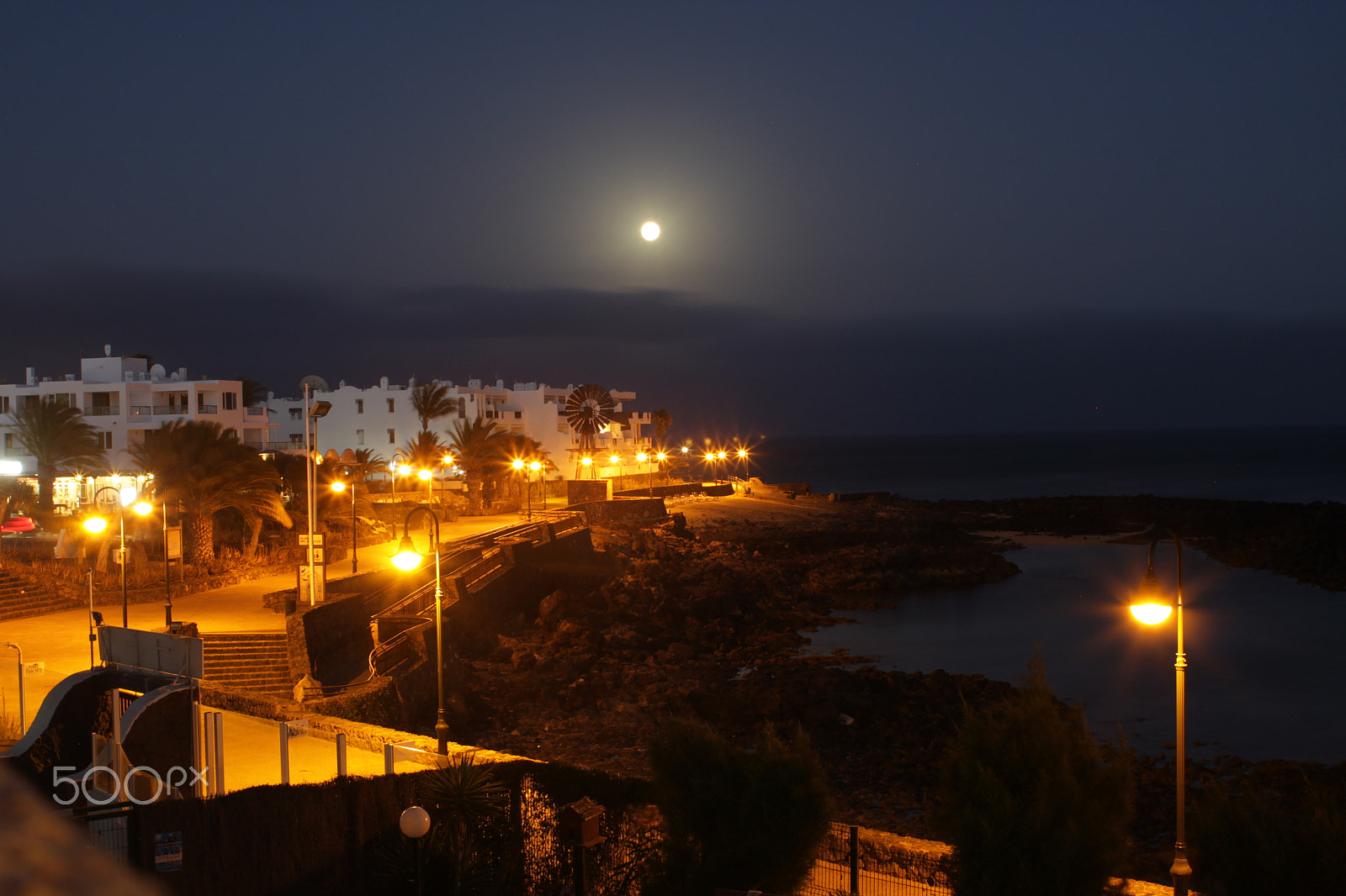 Canon EOS 500D (EOS Rebel T1i / EOS Kiss X3) + Canon EF 28mm F2.8 sample photo. Lanzarote photography