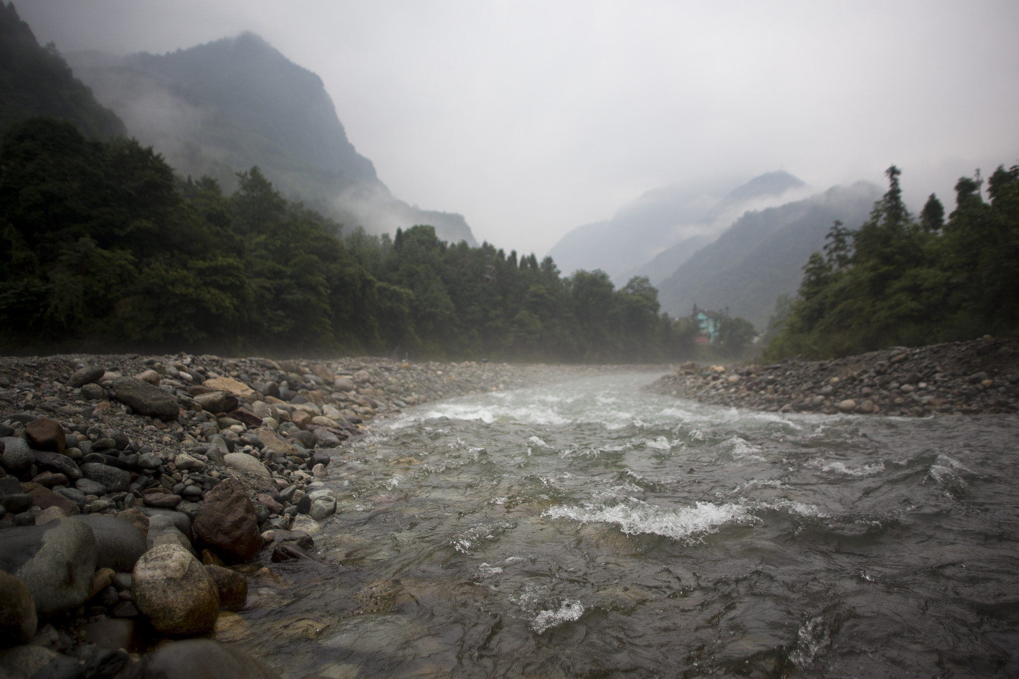 Canon EOS 6D + Sigma 24mm f/1.8 DG Macro EX sample photo. Dujiangyan irrigation system 2 photography