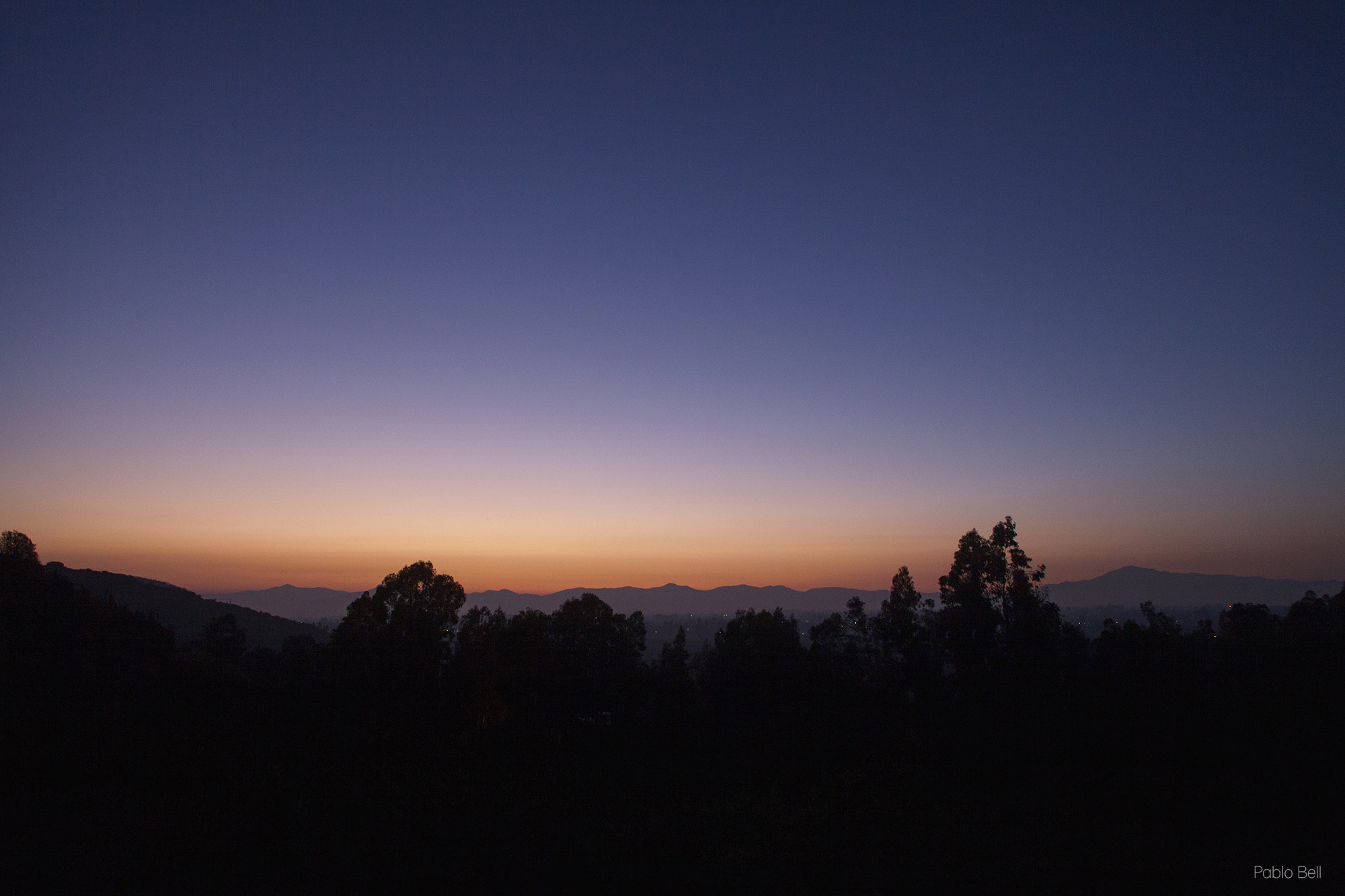 Canon EF 20-35mm F3.5-4.5 USM sample photo. Web photography