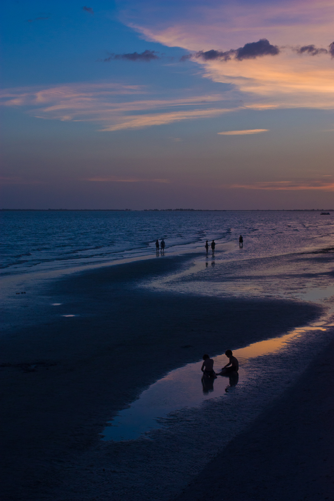 Canon EF 40mm F2.8 STM sample photo. Brothers photography