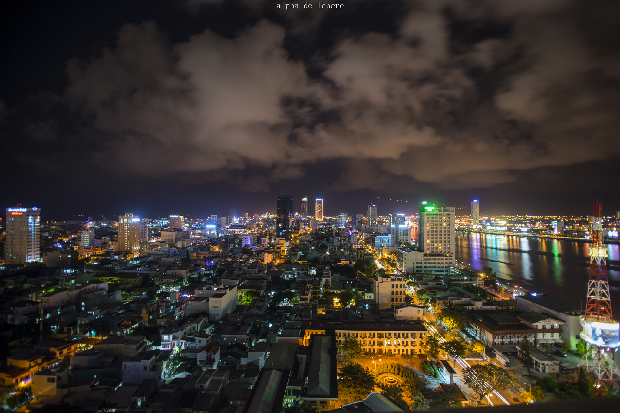 Sony a7 + Minolta AF 17-35mm F2.8-4 (D) sample photo. Cloudy passing by photography