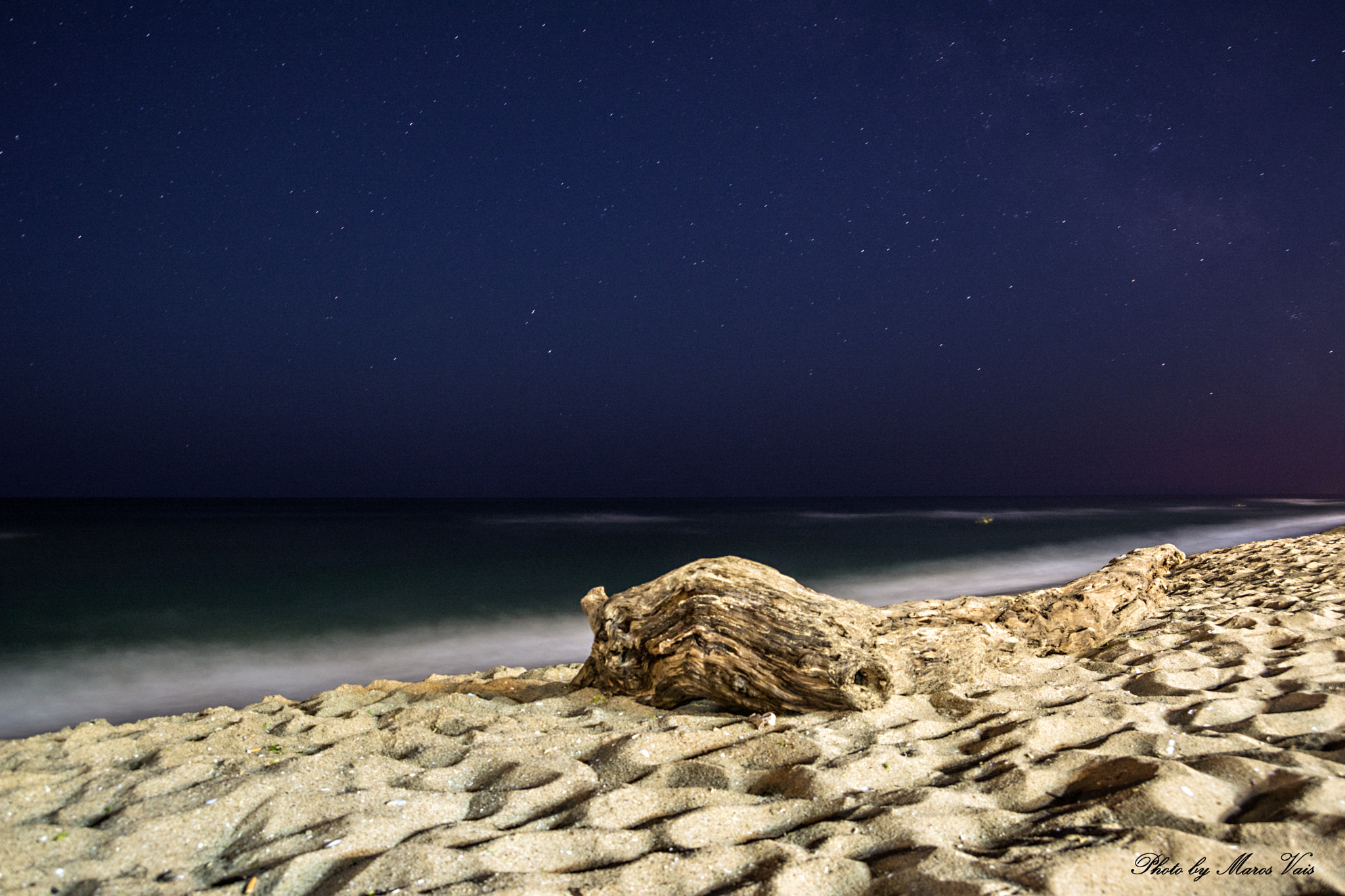 Nikon D5200 + Tamron SP AF 17-50mm F2.8 XR Di II LD Aspherical (IF) sample photo. Night beach... photography