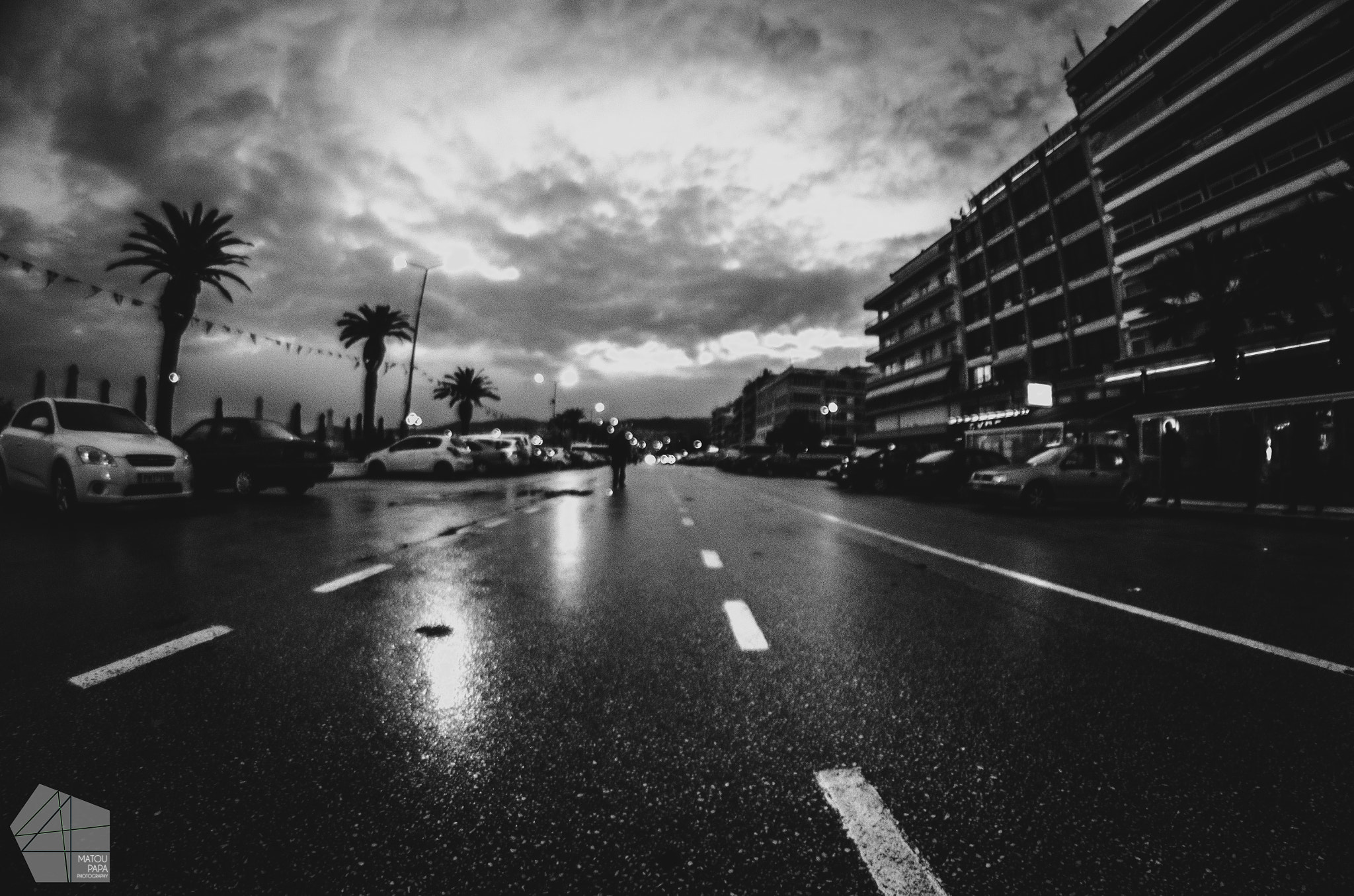 Nikon D5100 + Samyang 8mm F3.5 Aspherical IF MC Fisheye sample photo. Endless road photography