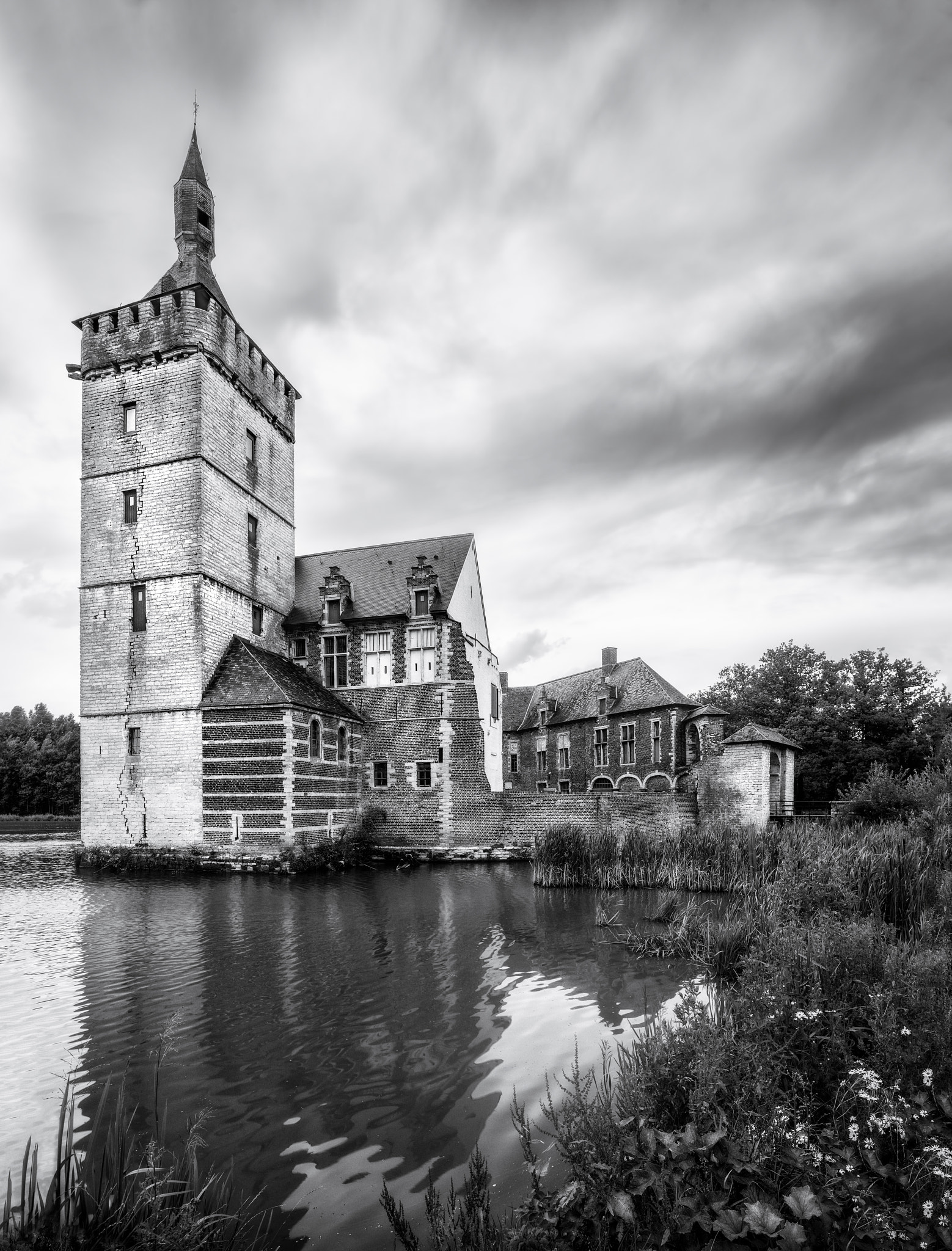 Nikon PC-E Nikkor 24mm F3.5D ED Tilt-Shift sample photo. Horst castle photography