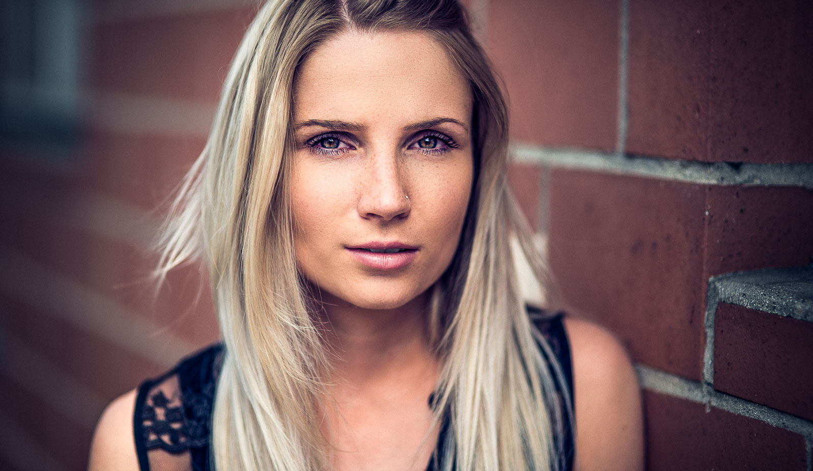 Nikon D800E + Sigma 85mm F1.4 EX DG HSM sample photo. Katja photography