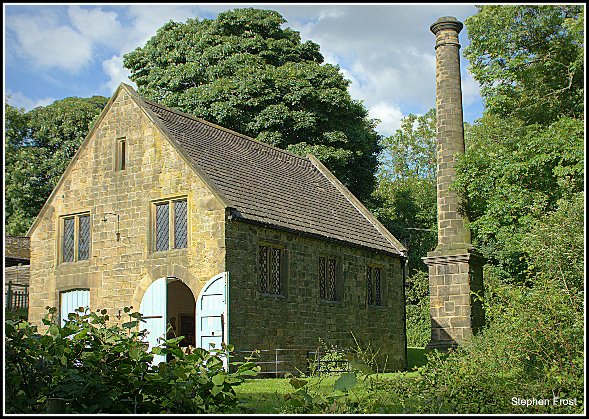 Nikon D7100 + Sigma 24-70mm F2.8 EX DG Macro sample photo. Stone mason centre hardwick derbyshire  uk photography