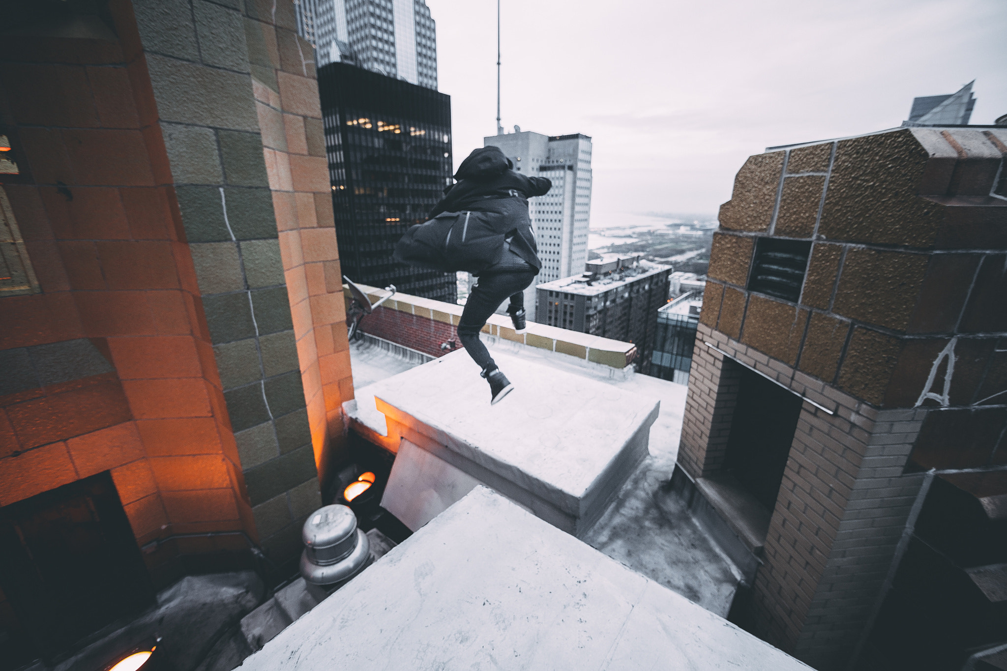 Canon EF 14mm F2.8L II USM sample photo. Trashhand photography