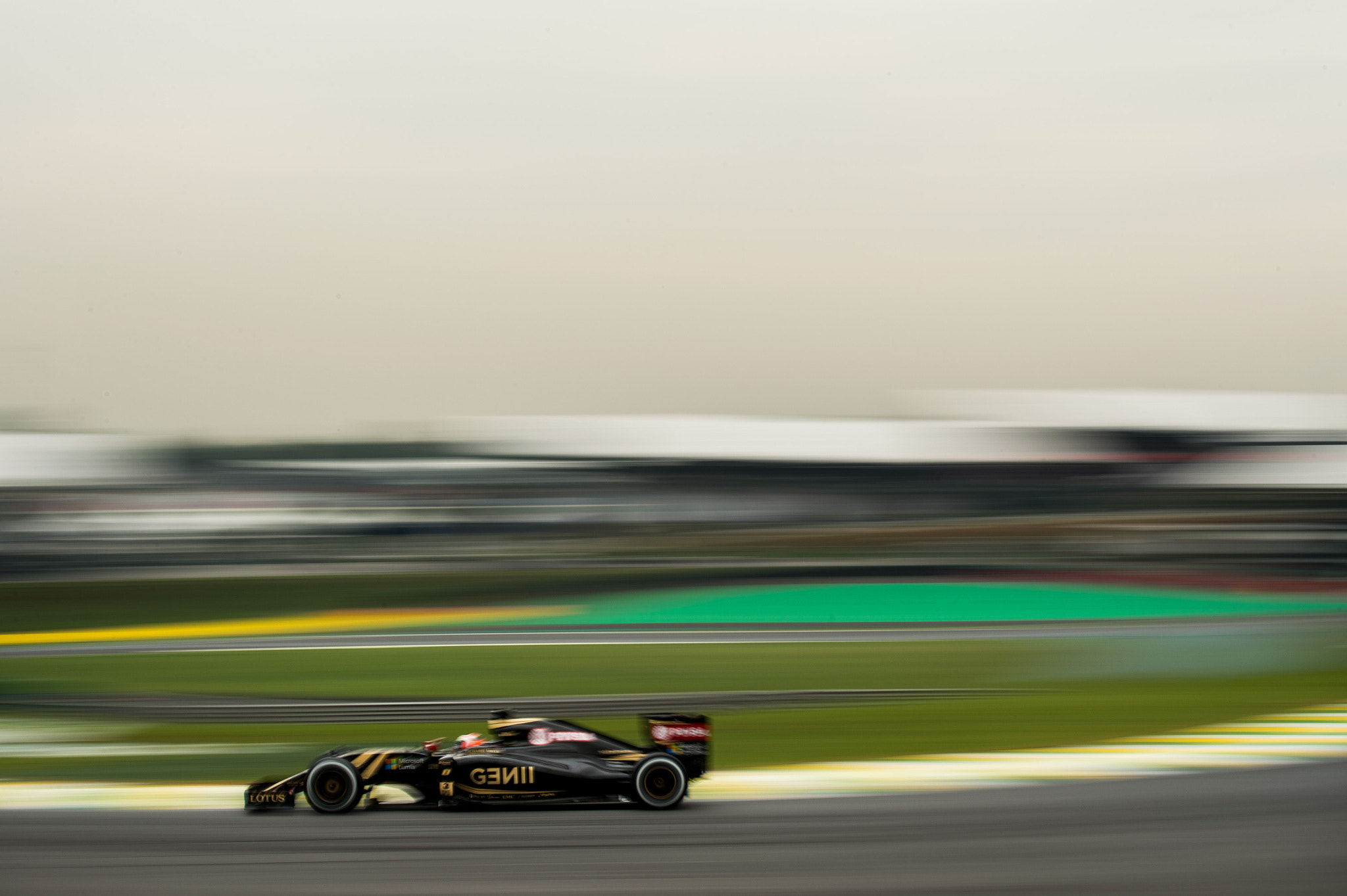 Nikon AF-S Nikkor 70-200mm F4G ED VR sample photo. Lotus interlagos brazil photography
