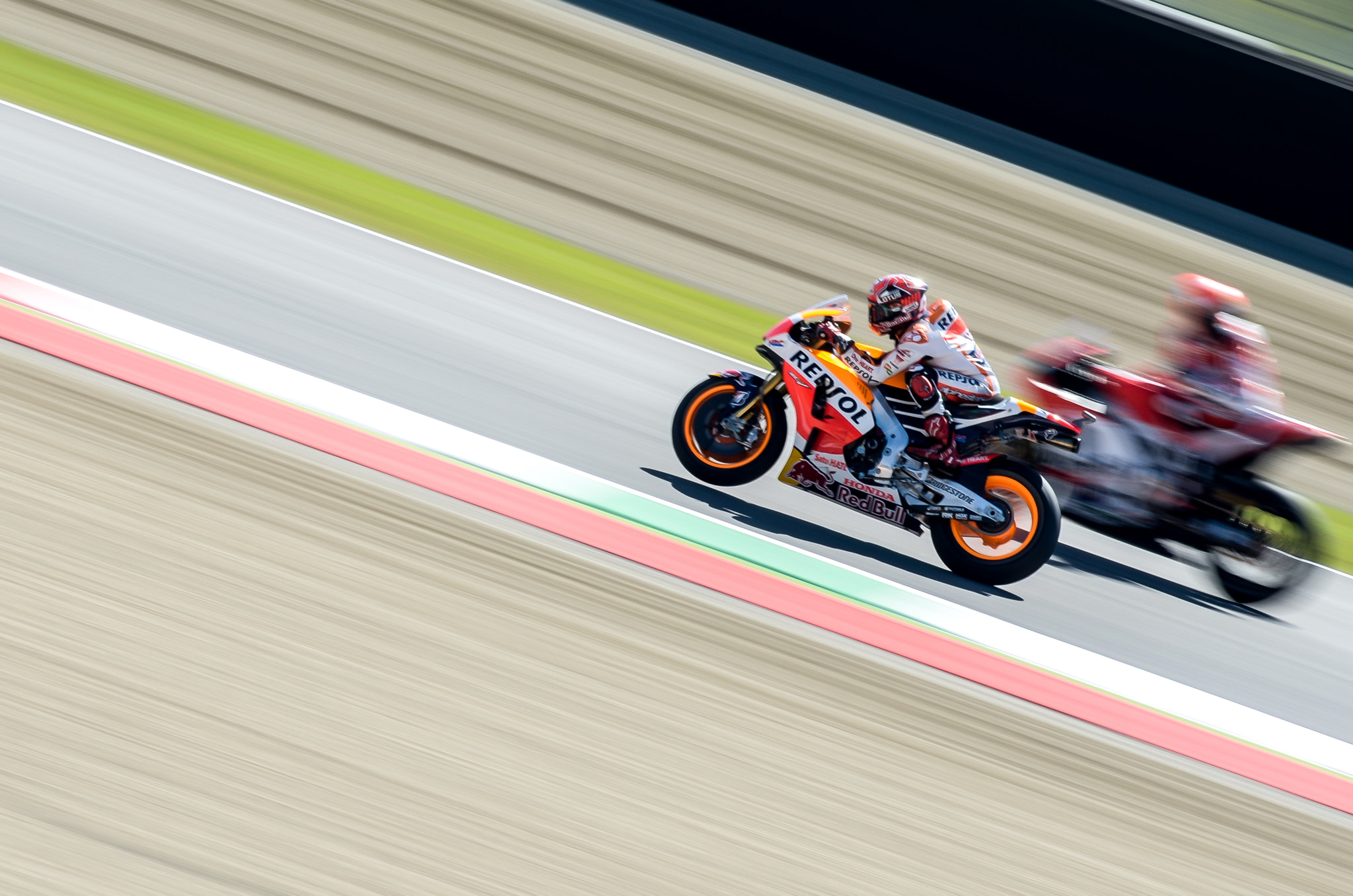 Nikon AF-Nikkor 80-200mm F2.8D ED sample photo. Marquez photography