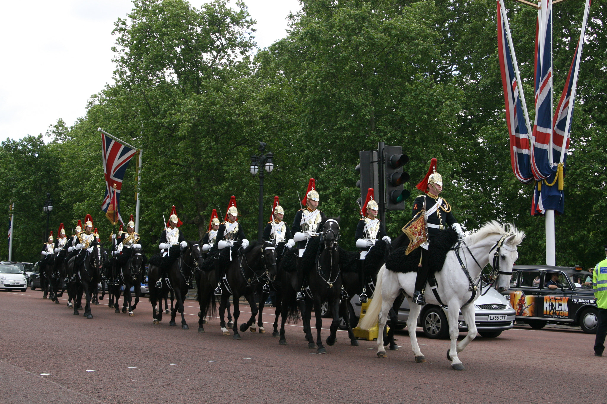 Canon EOS 30D sample photo. Changing of the guard at buckingham palace photography