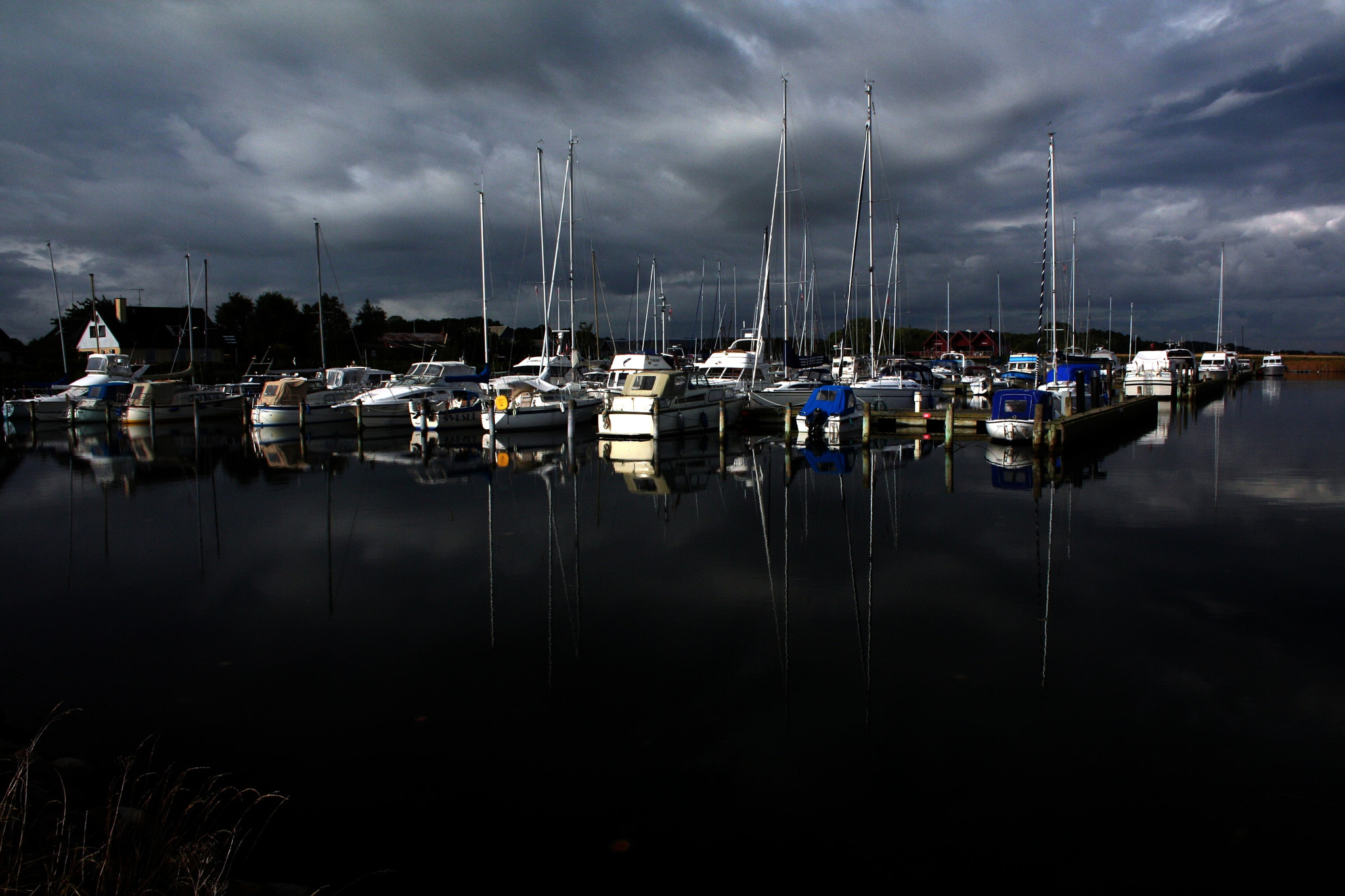 Canon EF 50mm f/1.8 sample photo. Hafen nach gewitter photography
