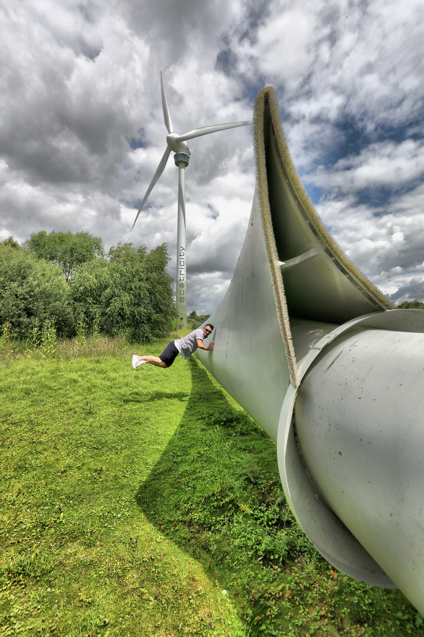 Canon EOS 5DS R + Canon EF 11-24mm F4L USM sample photo. Wind turbine photography