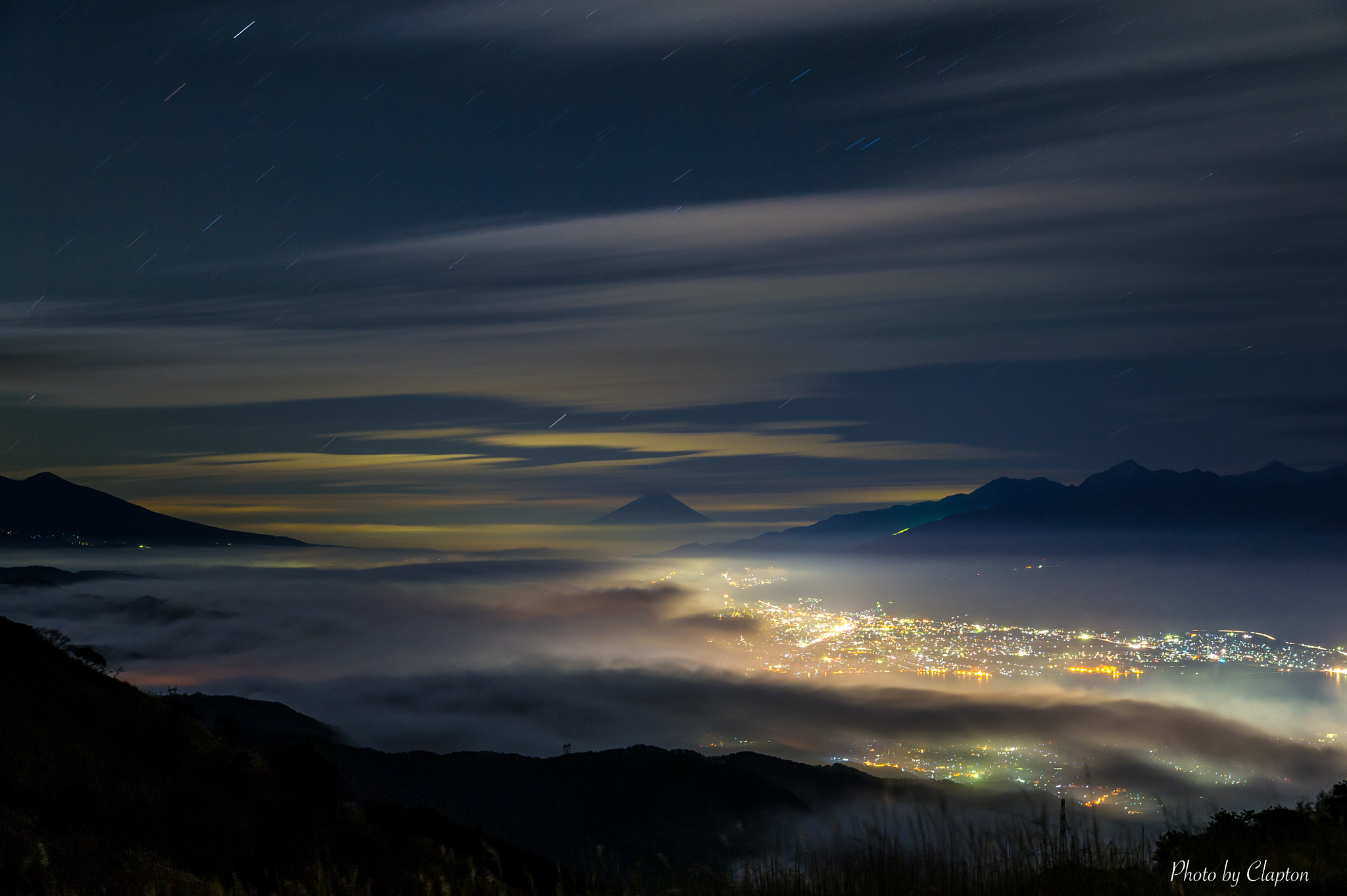 Nikon D3S sample photo. Shining sea of clouds photography