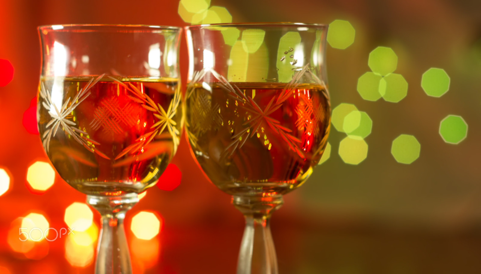 Canon EF 35-80mm f/4-5.6 sample photo. Two glasses with red and green bokeh photography