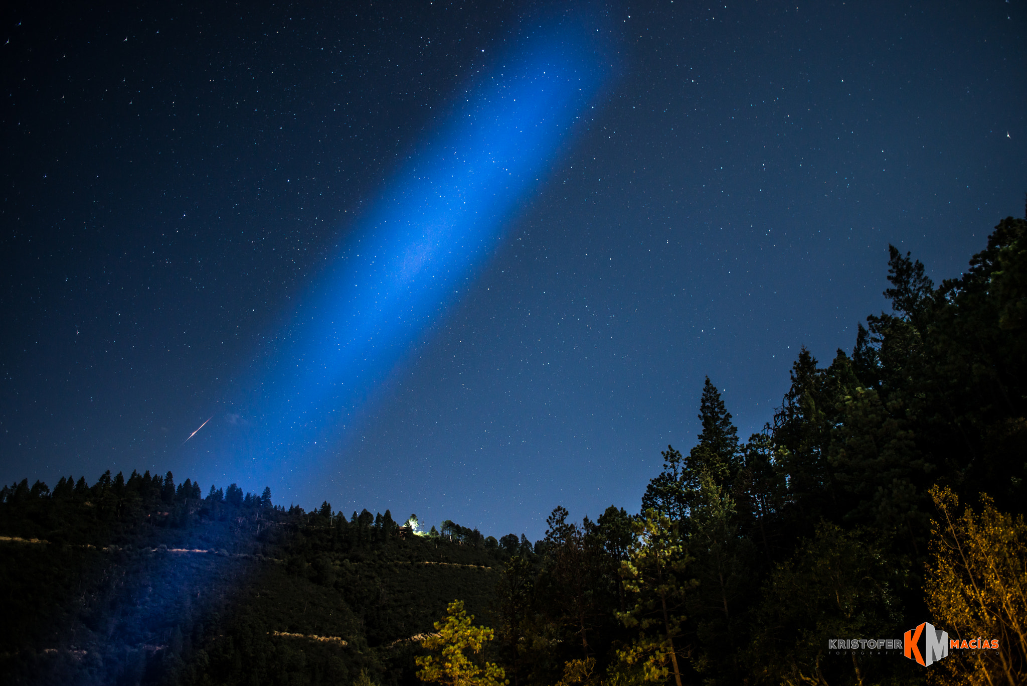 Nikon D800E + AF Nikkor 24mm f/2.8 sample photo. Fugaz photography