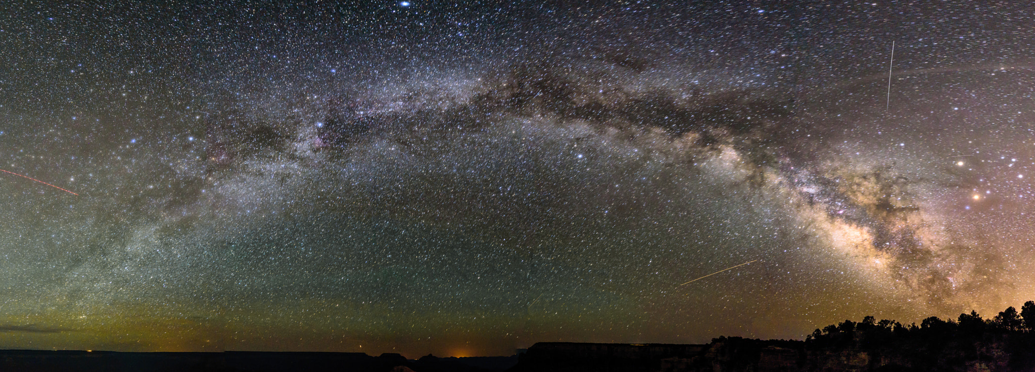 ZEISS Milvus 21mm F2.8 sample photo. Milky way at grand canyon photography